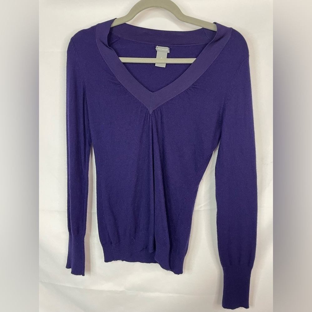 Ann Taylor cashmere blend pull on sweater, a beautiful purple and so soft!